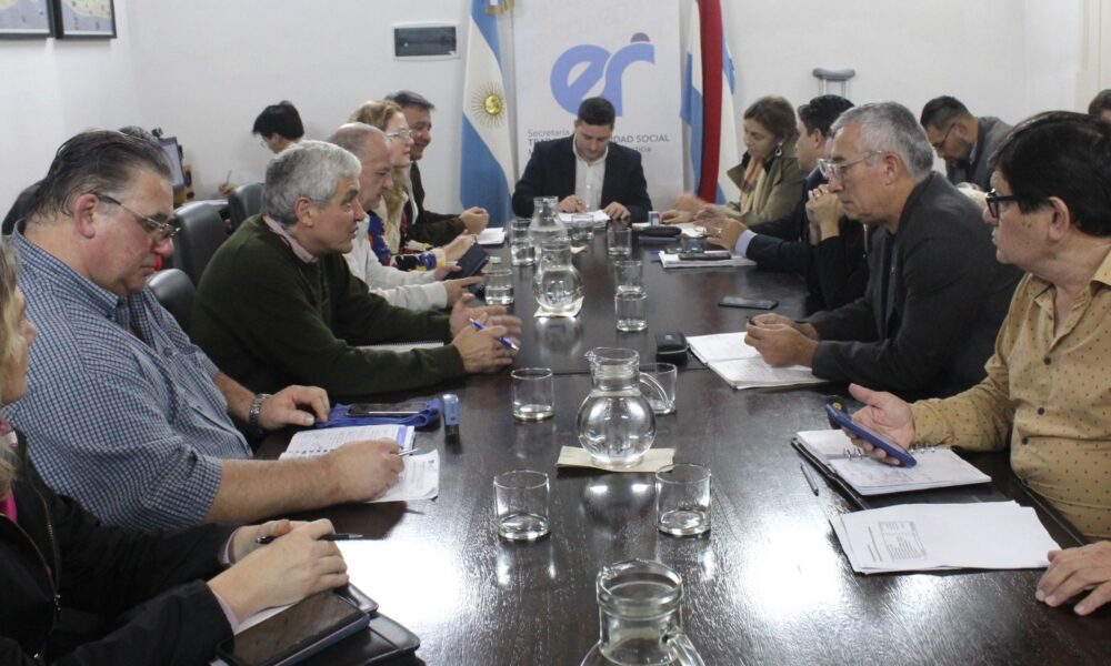 El gobierno provincial mejoró la propuesta salarial a los docentes