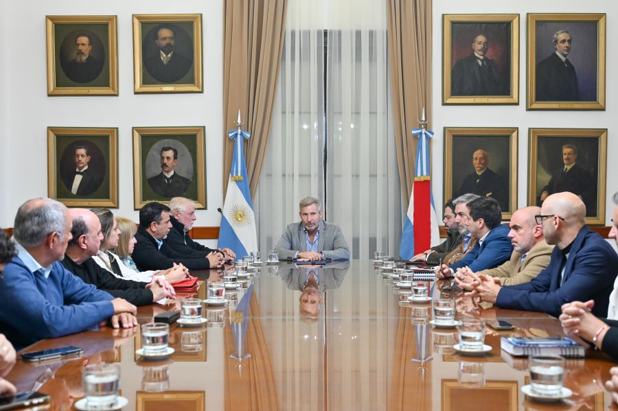 Frigerio encabezó un nuevo encuentro con gremios estatales para llegar a consensos sobre la Reforma Previsional