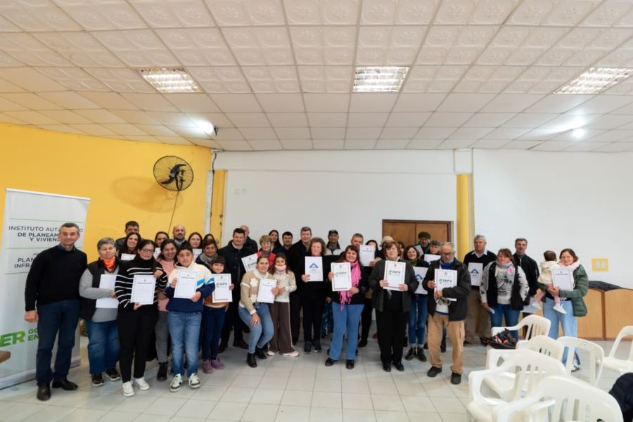 Se entregaron 109 escrituras de viviendas en Rosario del Tala, Gobernador Mansilla y Las Guachas