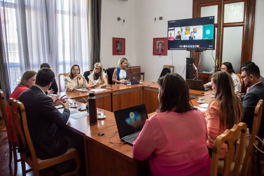 El gobierno avanza en el diseño del nuevo sistema de alimentación escolar con el aporte de especialistas